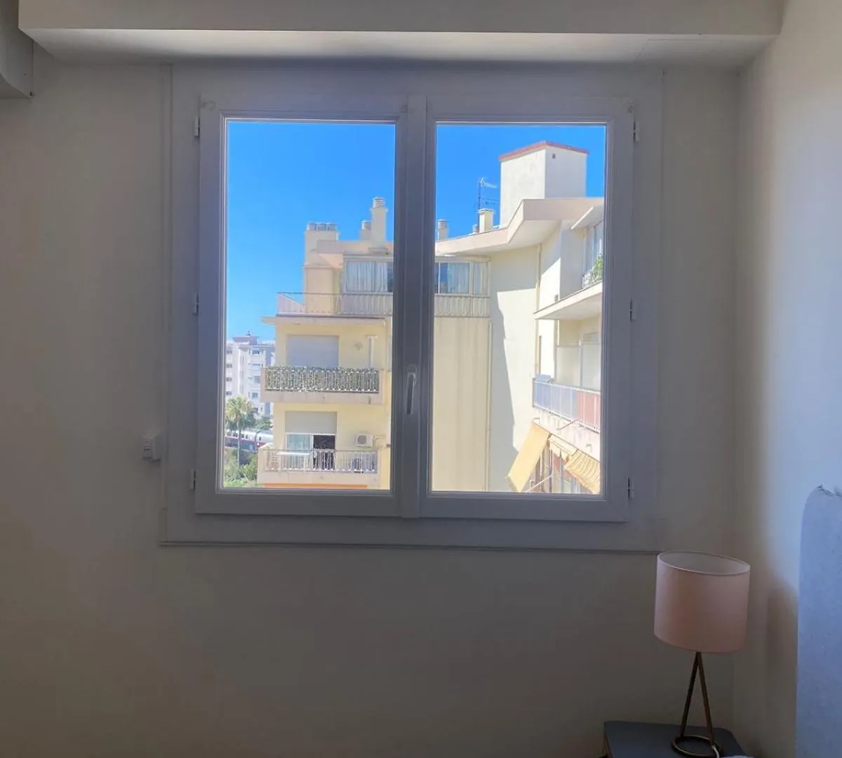Yafi Velasquez Cannes Apartment