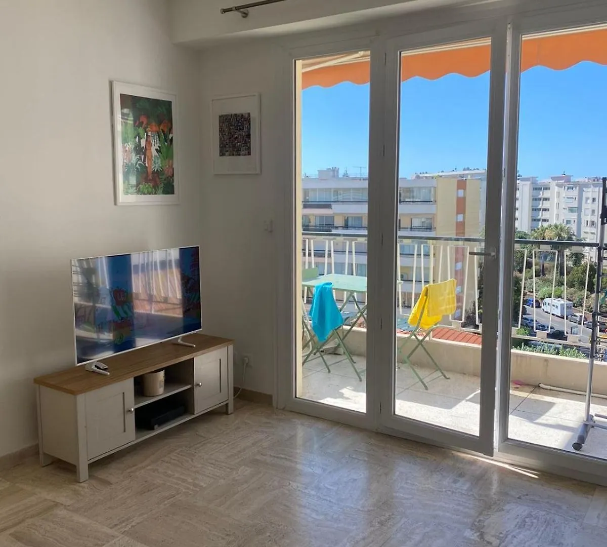 Apartment Yafi Velasquez Cannes France